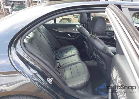 2022 Mercedes-Benz E 350 from USA, damaged, VIN W1KZF8DB0NB097962